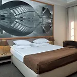 Rius 4* Lviv