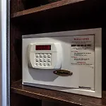 Rius Готель Львів
