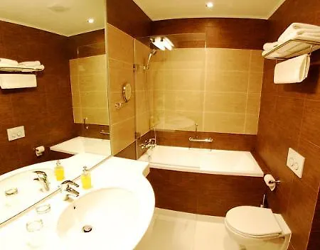 Rius Hotel
