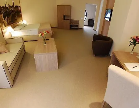 Rius Hotel
