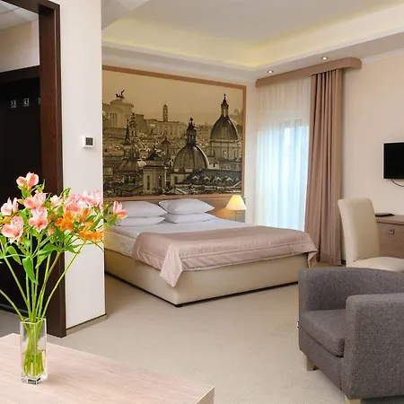 Rius Hotell Lviv