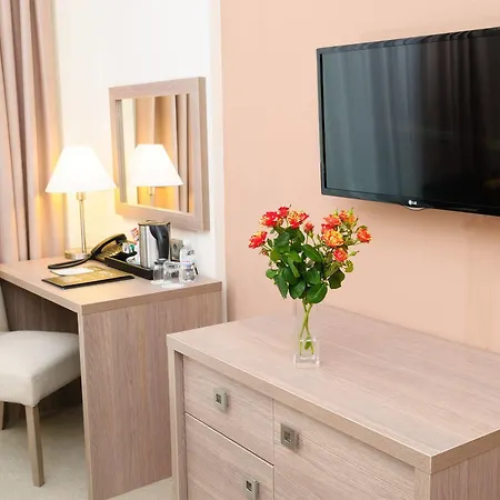 Rius Hotell 4*